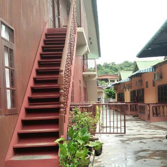 Nipahmas Chalet Pekan Pangkor Dış mekan fotoğraf